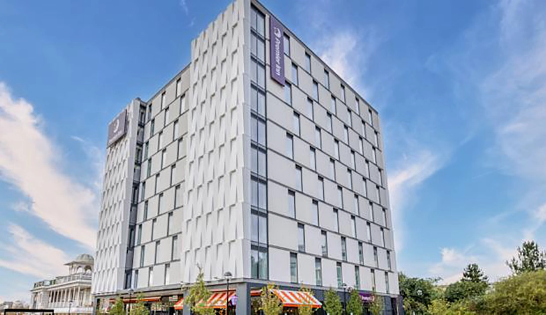 Premier Inn Avebury Boulevard